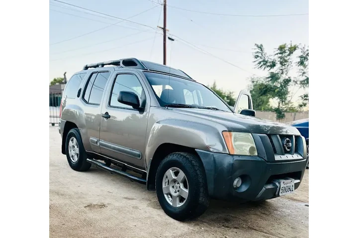 $4500 : 2005 NIssan xterra image 3