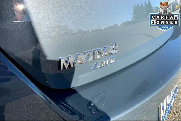 $25985 : Mazda Mazda3 Sedan 2023 AWD image 8
