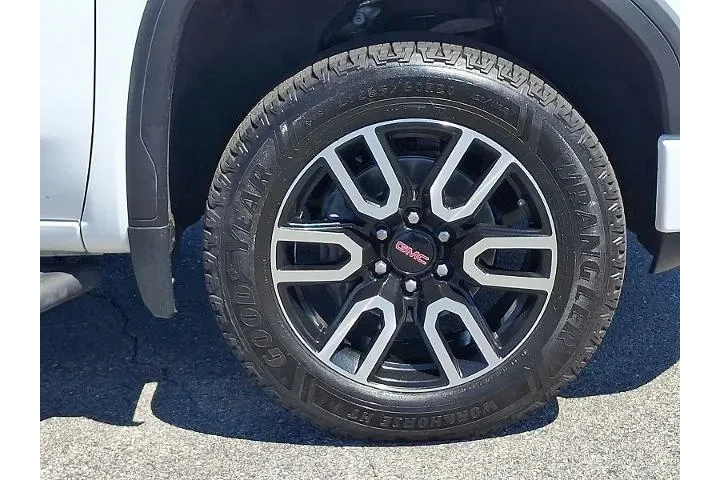 $36045 : GMC Sierra 1500 2021 4x4 AT4 image 8