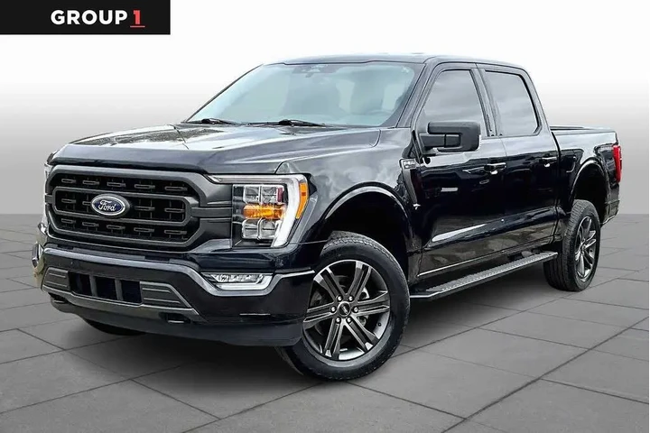 $39975 : Ford F-150 2022 4x4 XLT 4dr image 1