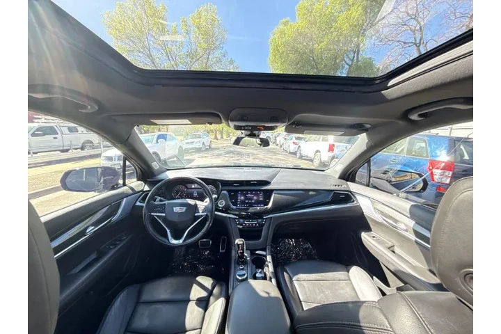 $17995 : 2020 XT6 AWD Sport image 10