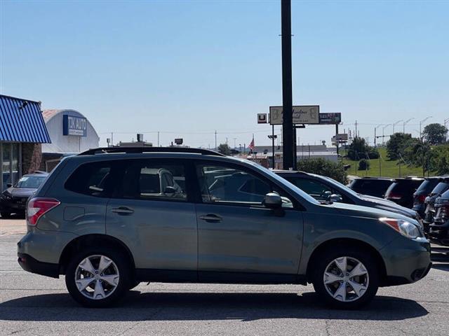 $10490 : 2016 Forester 2.5i Premium image 9