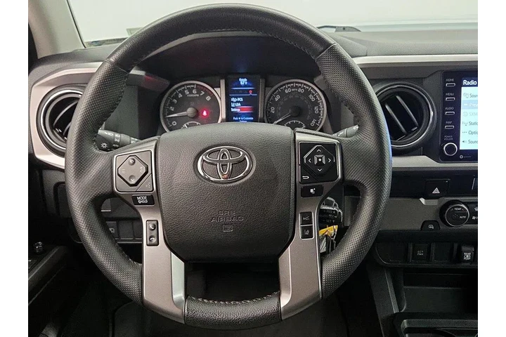 $28998 : Toyota Tacoma 2021 4x2 SR5 V image 10