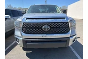 $31451 : Toyota Tundra 2019 4x4 SR5 4 thumbnail