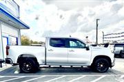 $30990 : 2019 Silverado 1500 LT thumbnail