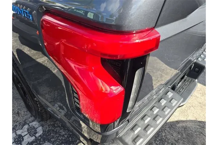 $39990 : Ford F-150 Lightning 2023 AW image 5