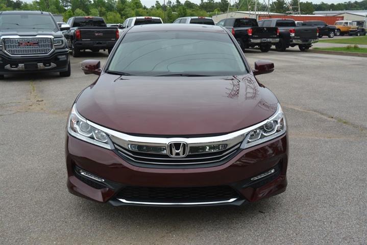 2017 Accord EX-L image 3