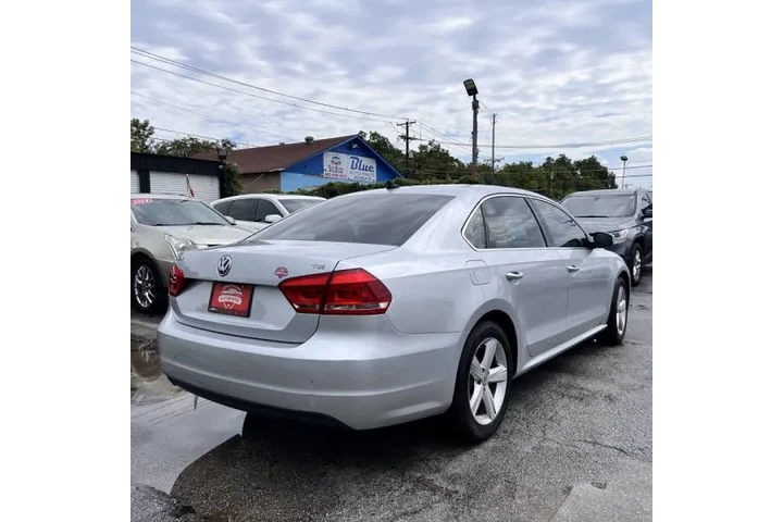 $9500 : 2015 Passat 1.8T Limited Edit image 7