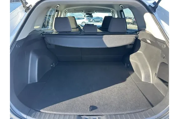 $31995 : Toyota RAV4 2025 AWD XLE 4dr image 8