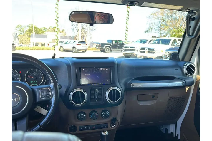 $15262 : Jeep Wrangler Unlimited 2012 image 9