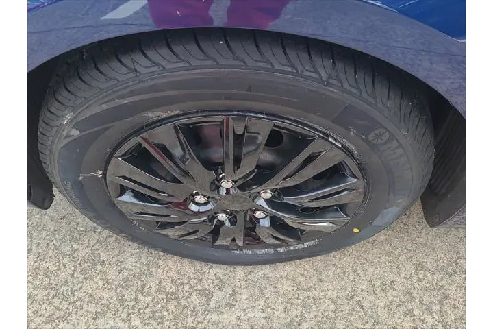 $11993 : Kia Forte 2018 LX 4dr Sedan image 10