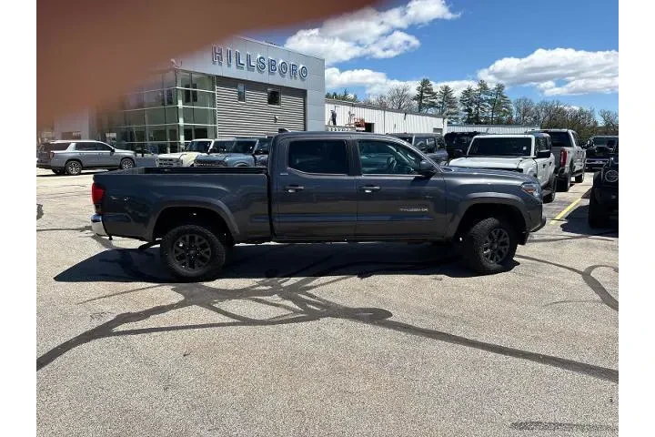 $34995 : Toyota Tacoma 2023 4x4 TRD O image 9