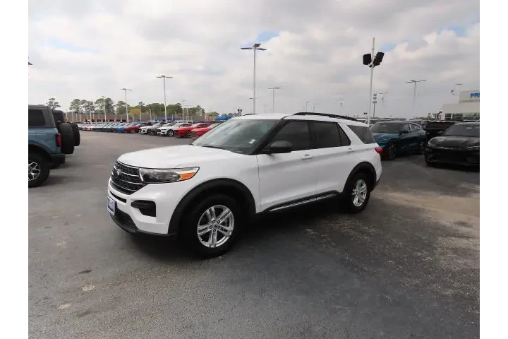 $16999 : Ford Explorer 2020 XLT 4dr S image 2