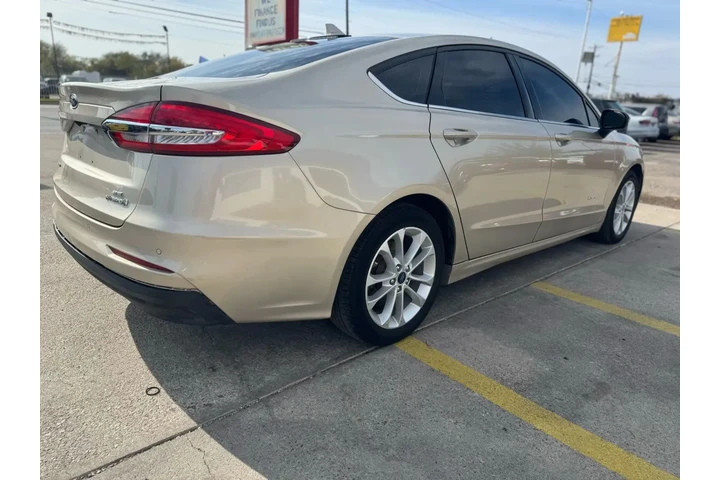 2019 FORD FUSION2019 FORD FUS image 9