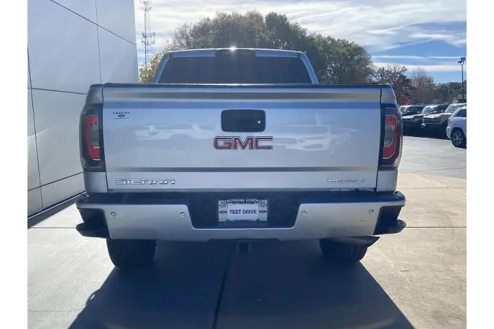 $34596 : GMC Sierra 1500 2018 4x4 Den image 5
