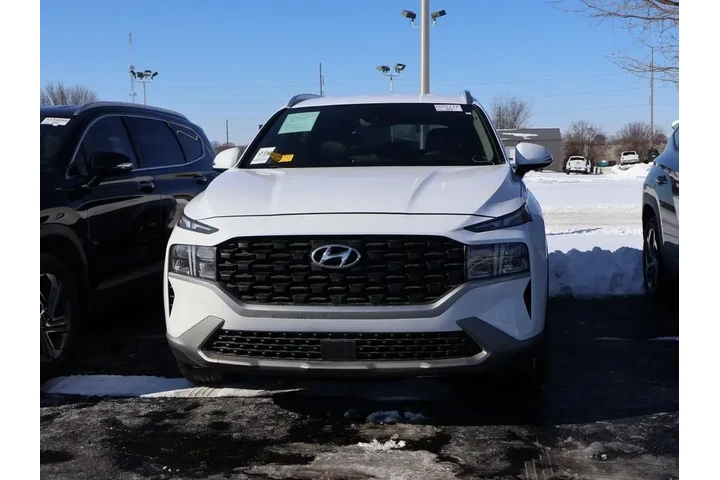 $23992 : Hyundai SANTA FE 2023 SEL 4d image 9