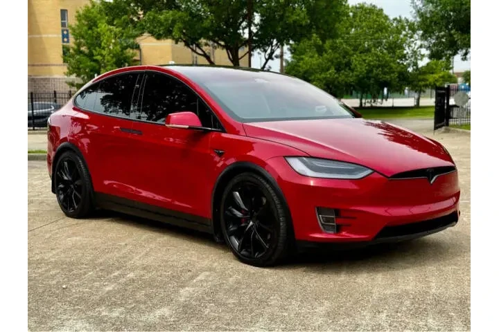 $31048 : 2017 Model X image 3