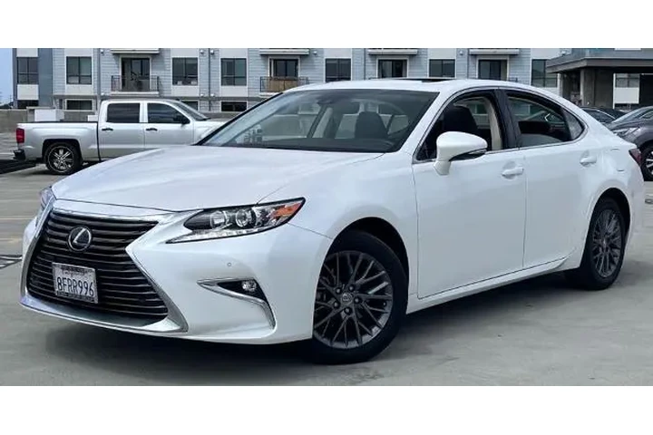 $28900 : Lexus ES 350 2018 4dr Sedan image 1