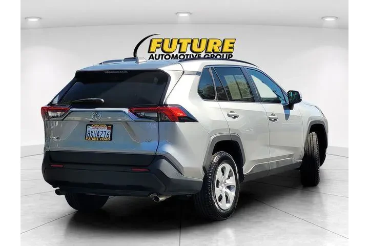 $25888 : Toyota RAV4 2021 LE 4dr SUV image 7