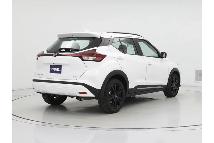 $20998 : Nissan Kicks 2023 SR 4dr Cro image 8