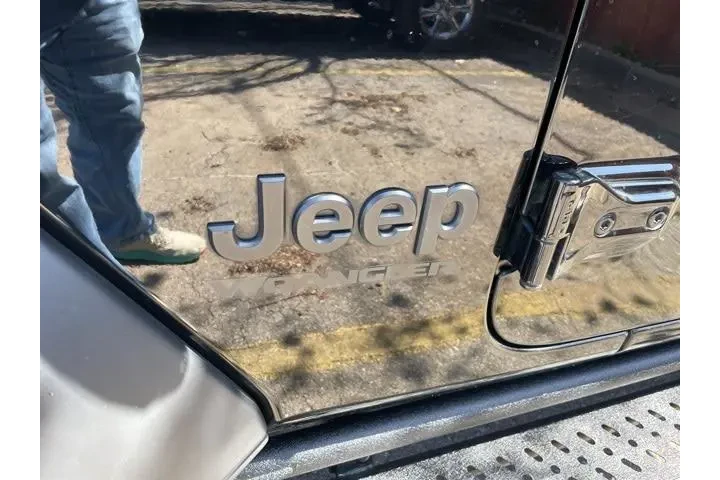 $22028 : Jeep Wrangler 2022 4x4 Sport image 6