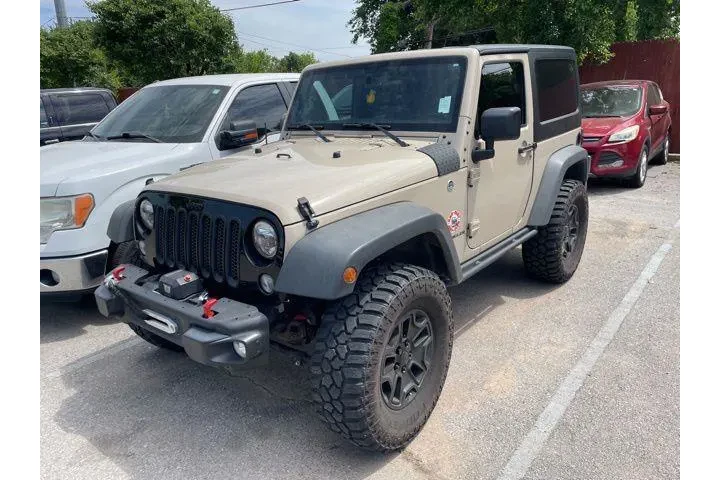 $18800 : Jeep Wrangler 2016 4x4 Sport image 2