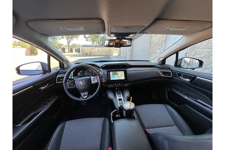 $23999 : 2021 Clarity Plug-In Hybrid image 4