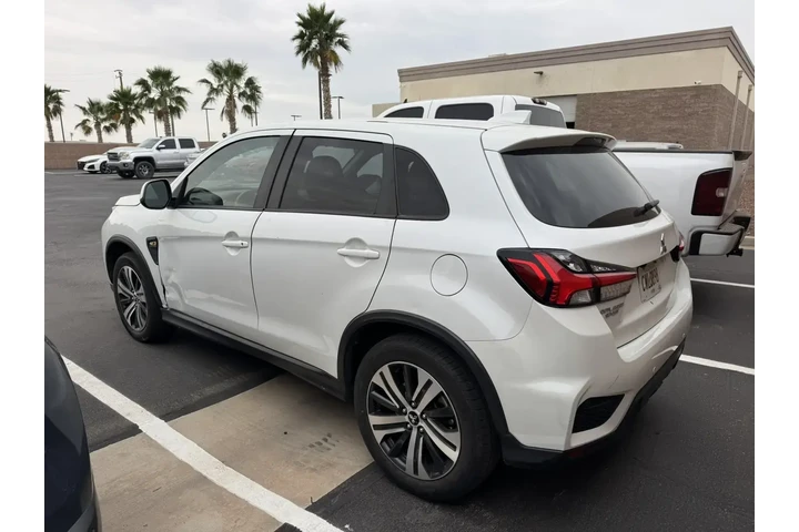 $15999 : Mitsubishi Outlander Sport 2 image 6