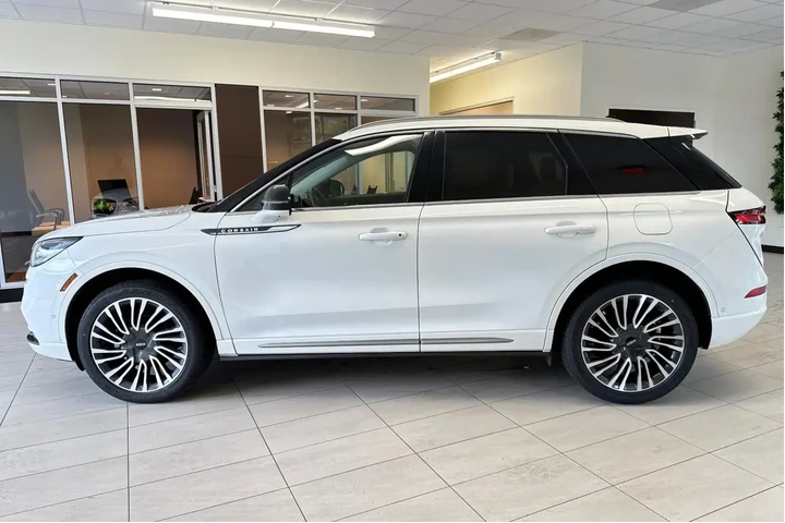 $30995 : Lincoln Corsair 2022 AWD Res image 7