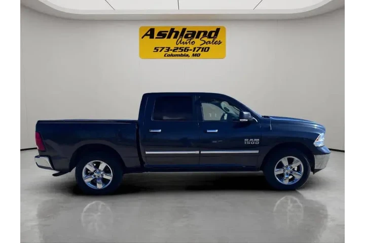 $10700 : 2015 RAM 1500 Big Horn image 7