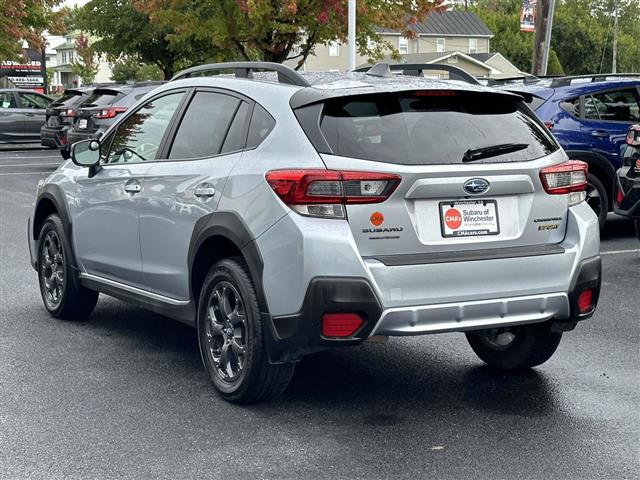 $24874 : PRE-OWNED 2021 SUBARU CROSSTR image 4