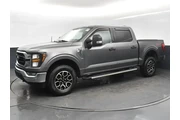 Ford F-150 2023 4x4 XLT 4dr en Charlotte