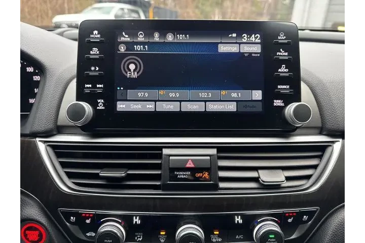 $25995 : Honda Accord 2021 Touring 4d image 5