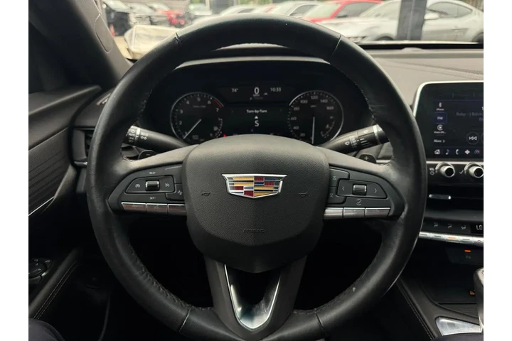 2024 CT4 Luxury image 9