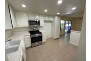 $2200 : 🏡Undine Rd,Santa Clarita,CA📍 thumbnail