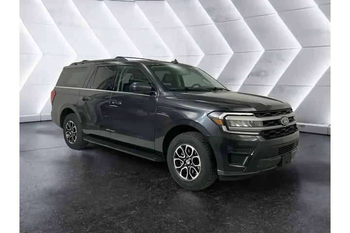 $39411 : Ford Expedition MAX 2024 4x4 image 1