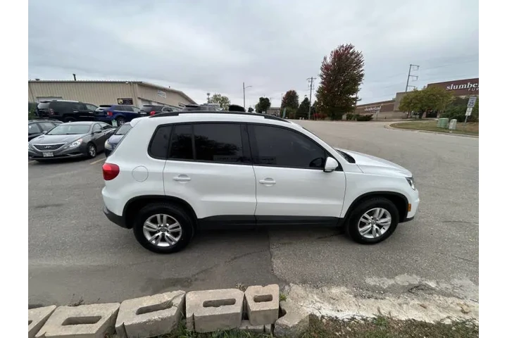 $8900 : 2017 Tiguan 2.0T S 4Motion image 8