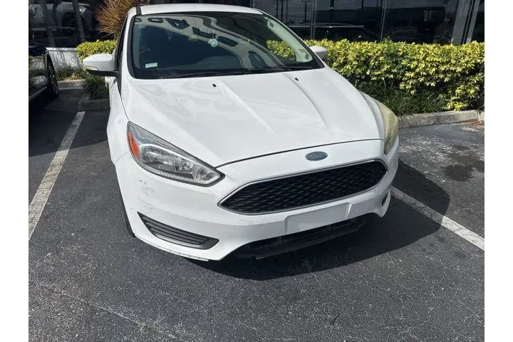 $5699 : Ford Focus 2016 SE 4dr Hatch image 2