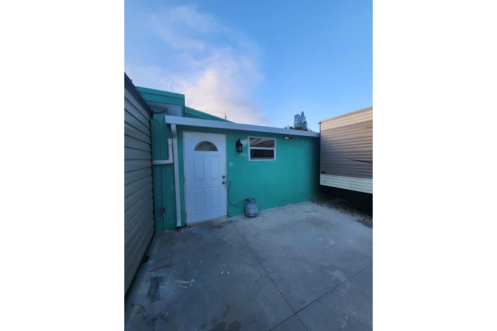 $1500 : Rento un adosado de mi casa image 5