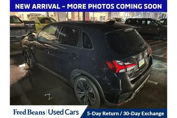 $13981 : Mitsubishi Outlander Sport 2 image 6