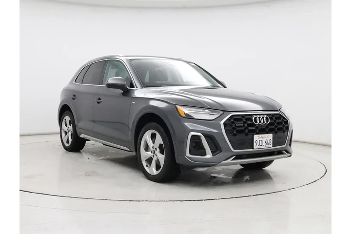 $27998 : Audi Q5 2023 AWD quattro S l image 1