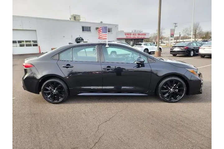 $21499 : Toyota Corolla 2022 SE 4dr S image 8