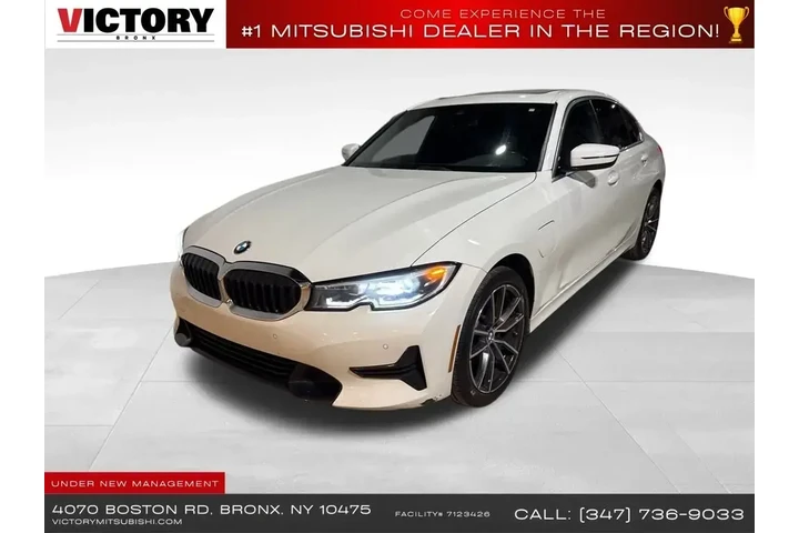 $19995 : BMW 3 Series 2021 AWD 330e x image 1