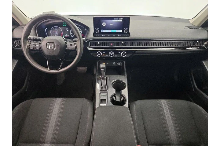 $23998 : Honda Civic 2023 LX 4dr Hatc image 9
