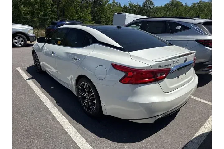 $17999 : Nissan Maxima 2017 Platinum image 4