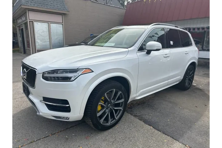 $16995 : 2017 XC90 T6 Momentum image 3