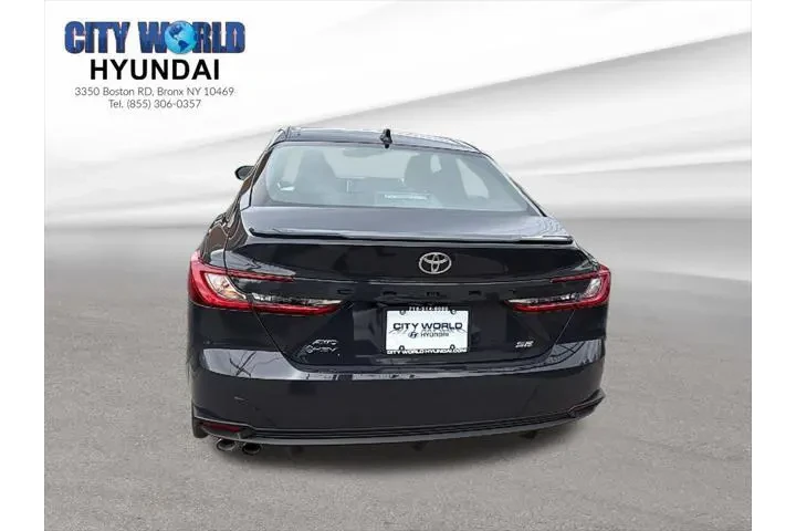 $29073 : Toyota Camry 2025 AWD LE 4dr image 4