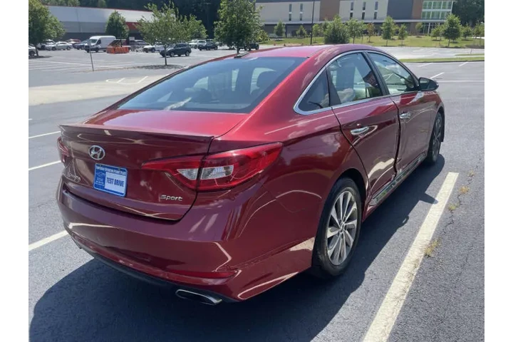 $14500 : 2015 Sonata Sport image 5