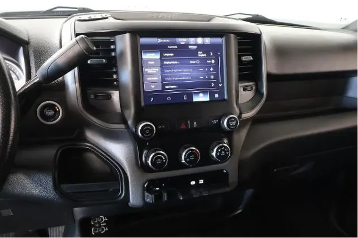 $39306 : Ram 3500 2022 4x4 Tradesman image 5