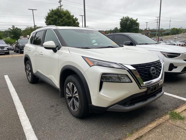 $27979 : PRE-OWNED 2023 NISSAN ROGUE SV image 2